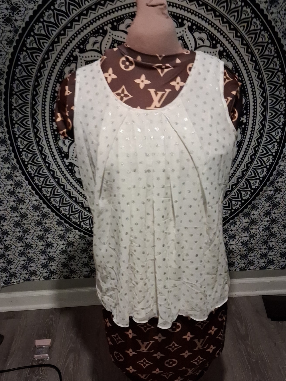 New York & Company Cream Sleeveless Sequin-Trim Camisole